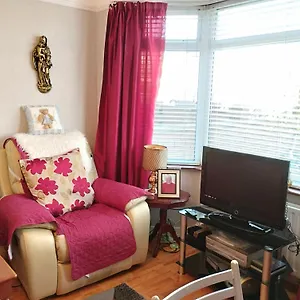 homely-wee-house.belfasthotelsireland.com/